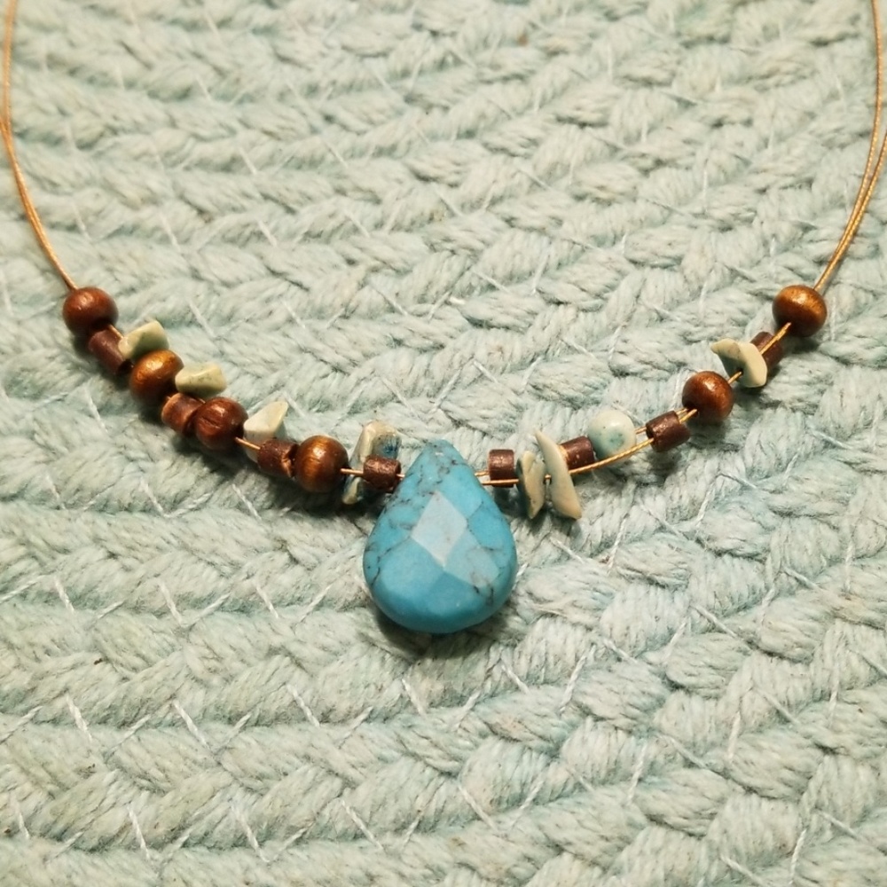 Simple Necklace - Picture 2 of 3